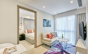 โอ๊กวูด สตูดิโอ สิงคโปร์